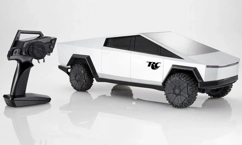 Tesla Cybertruck Cybertruck in new RC (Release Candidate) wrap! rc trk