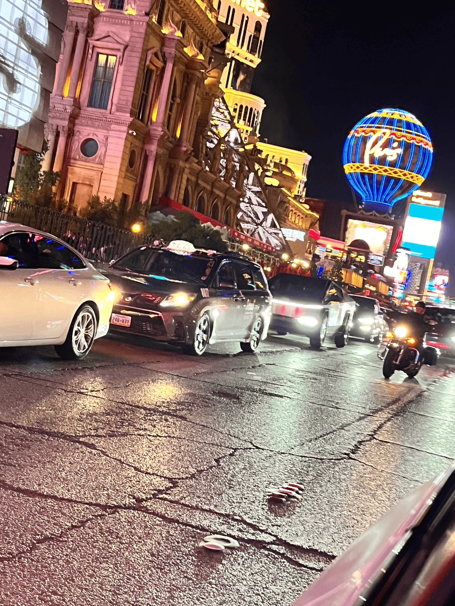 Tesla Cybertruck Cybertruck spotted on the Las Vegas Strip! 1694319455439