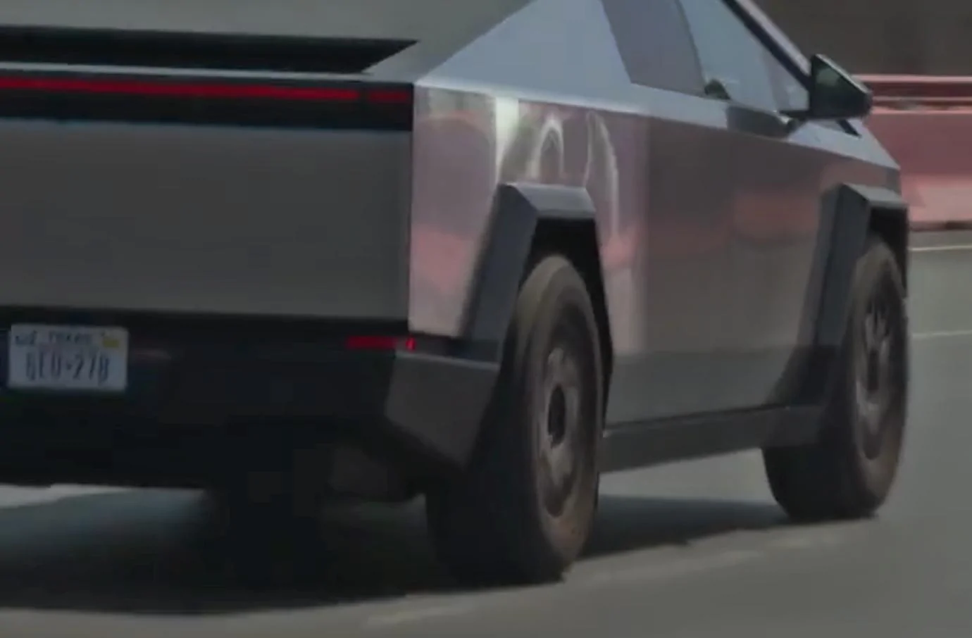 Tesla Cybertruck 🕶️ Elon takes Prime Minister Netanyahu for a Cybertruck spin and interior look! [⚠️ ADMIN WARNING: NO POLITICS] Vault-Sides Benjamin Netanyahu Test Rid
