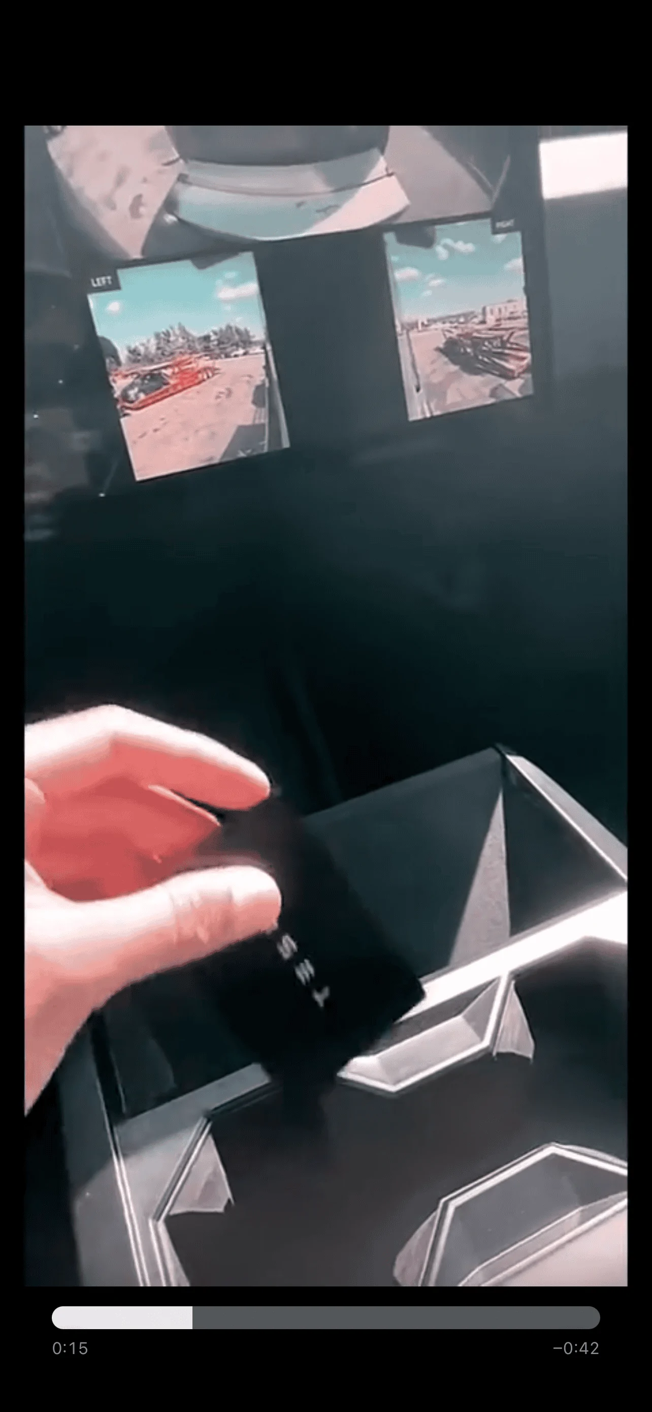 Tesla Cybertruck UI + Interior Video! Shot from Cybertruck driver seat 🎬 6E25EB92-BBB2-4A11-8569-A441086E5EE7