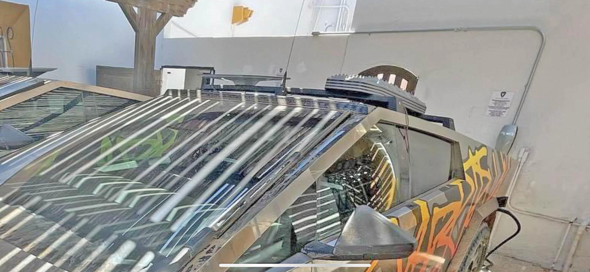 Tesla Cybertruck Mexico Pics: Cybertrucks w/ roof rack accessories (Starlink & recovery boards) and bed vault haul (spare, air tank, recovery rope) F7ufRIrbUAARBcr