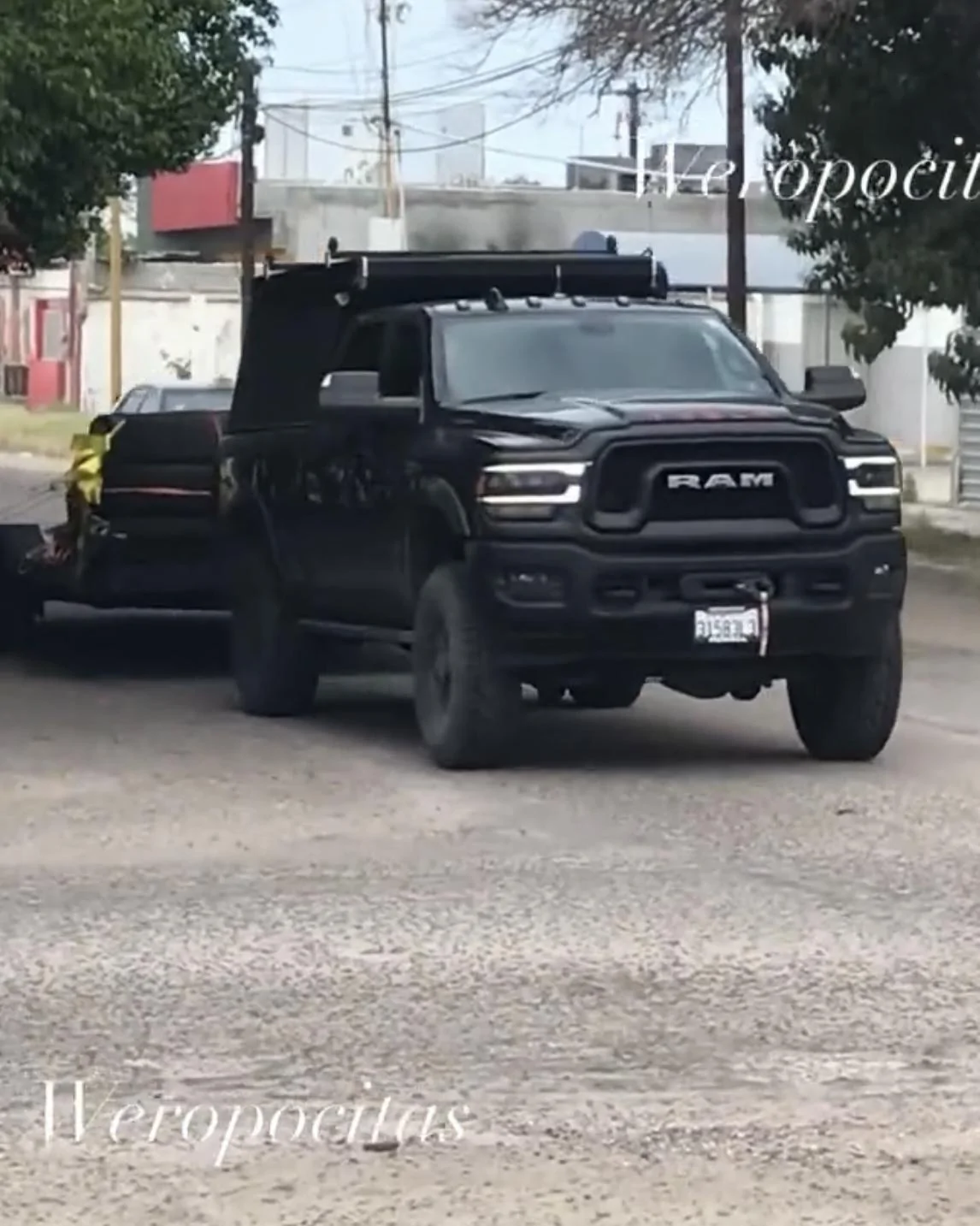 Tesla Cybertruck Cybertruck off-roading in Baja (live streamed by Tesla)! 20A6FE17-8BFE-43D8-B7DE-5DE61032372D