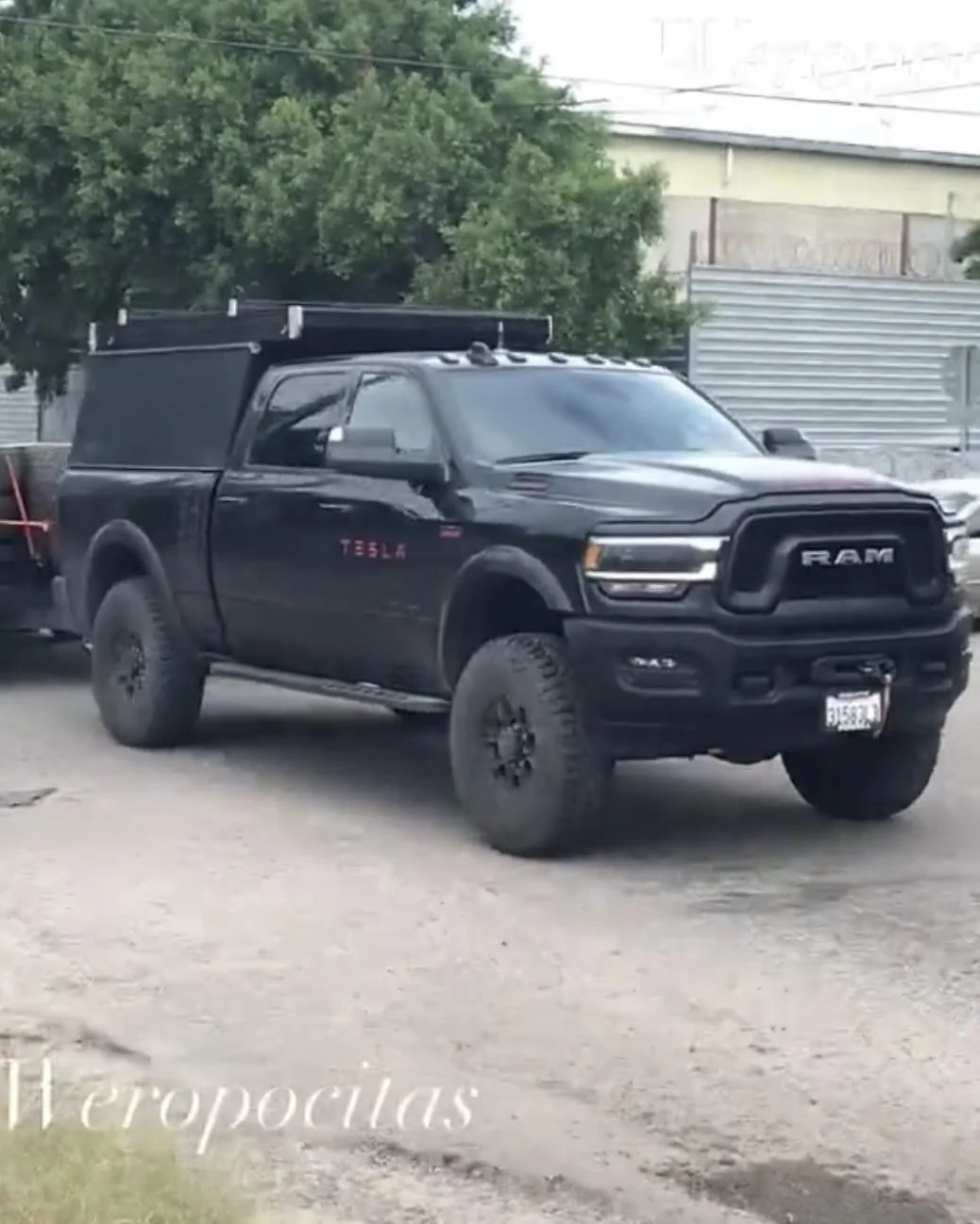 Tesla Cybertruck Cybertruck off-roading in Baja (live streamed by Tesla)! 0B1929A8-1718-4D58-96CB-6C2F9977FABE