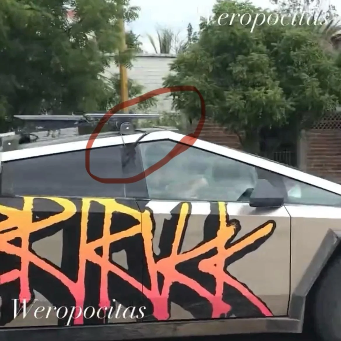 Tesla Cybertruck Lightbar accessory spotted on Cybertruck! 💡 Lightbar accessory Cybertruck 3