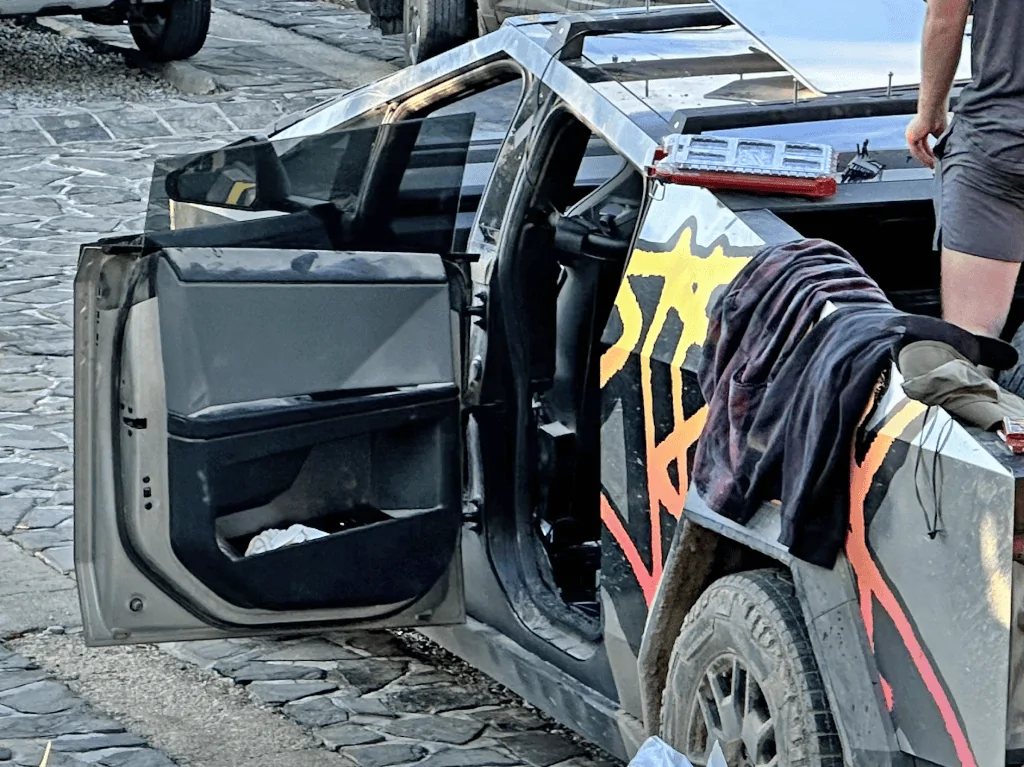 Tesla Cybertruck Motherlode of Cybertrucks pics from Mexico hotel -- frunkgating, offroad gear, bed & interior peek! Screen-Shot-2023-10-09-at-10.36.47-AM-1024x767