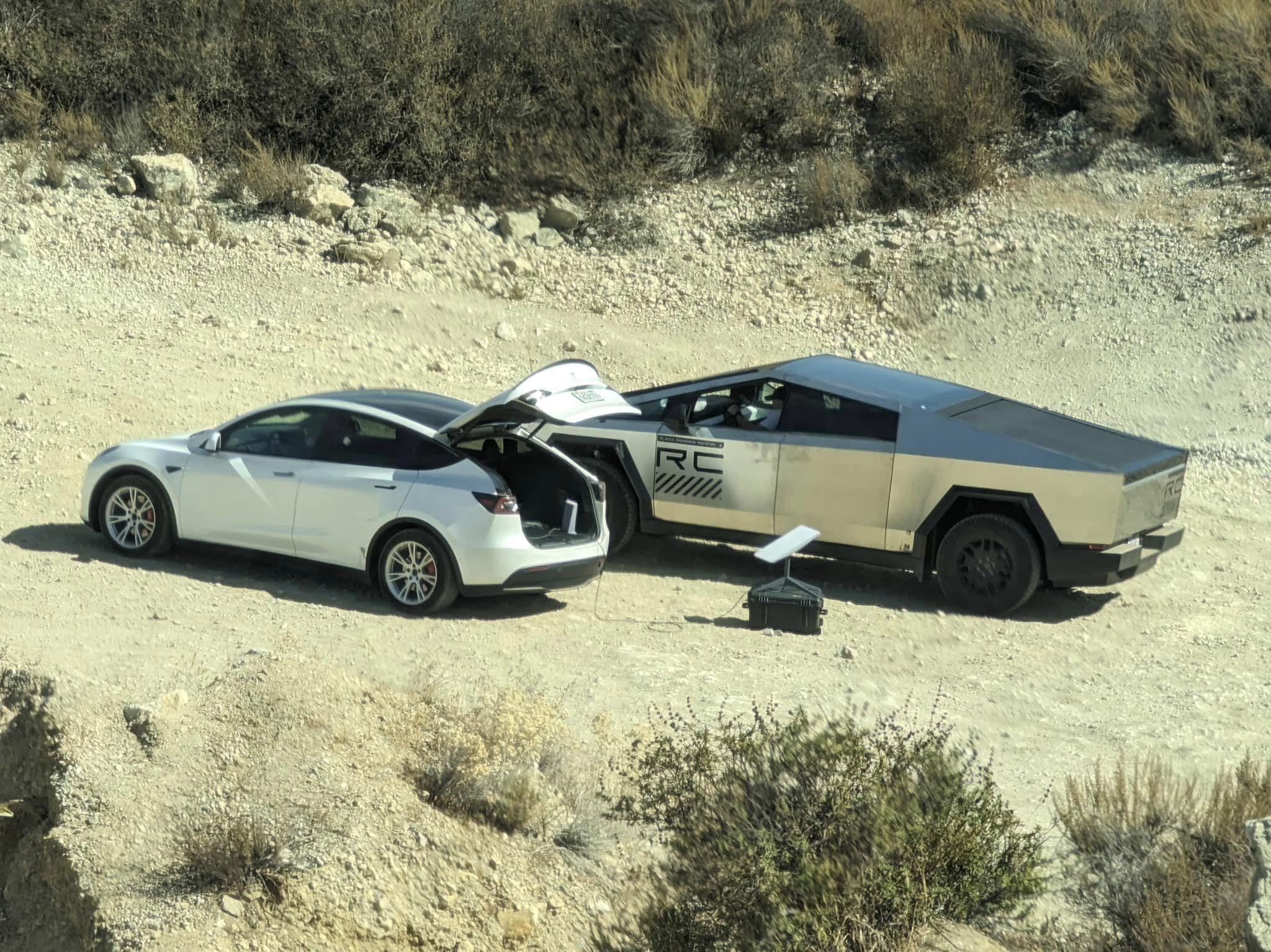 Tesla Cybertruck VIDEO: Cybertruck at Hollister Hill RSVA offroad park 391557518_24050636684551798_5082057040905033686_n