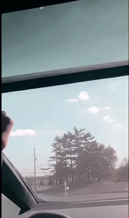 Tesla Cybertruck Video: Sun Visor Down and Cybertruck's Brushed/Satin Stainless vs. Polished Mirror Stainless Steel zIILOVV