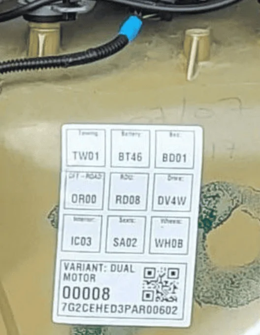 Tesla Cybertruck Cybertruck VIN decoder! -- GVWR Vehicle Weight Revealed + **only** Dual and Tri Motor for 2024 1697828503210