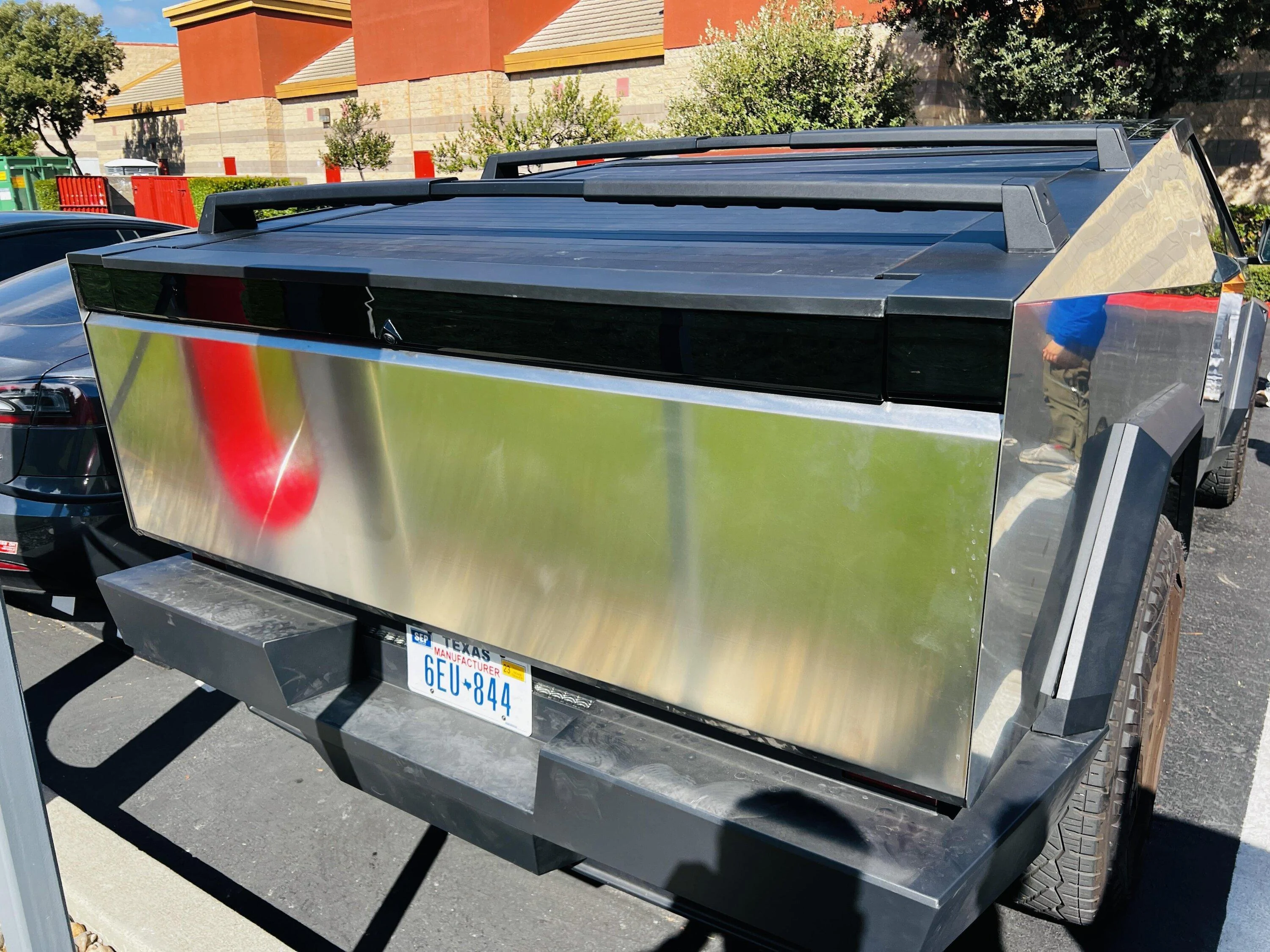 Tesla Cybertruck 🤳 Random Cybertruck sightings & spottings thread (pics + videos) w6kp9amccmvb1