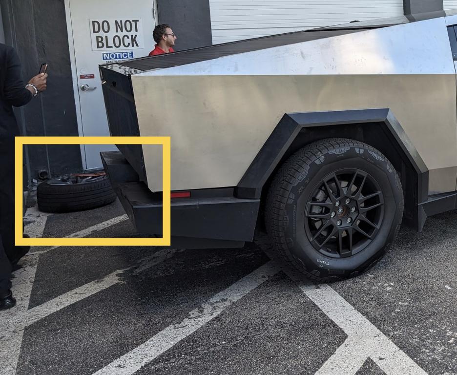 Tesla Cybertruck 🤳 Random Cybertruck sightings & spottings thread (pics + videos) IMG_1169