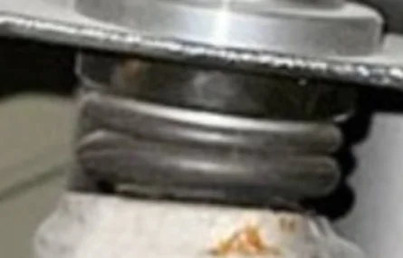 Tesla Cybertruck Cybertruck engineers bend upper control arm in testing OQ0Q9Sx