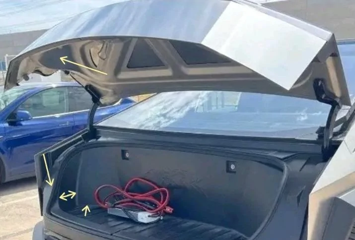 Tesla Cybertruck Powered Frunk In Action! Great shots!! IyuXNMv
