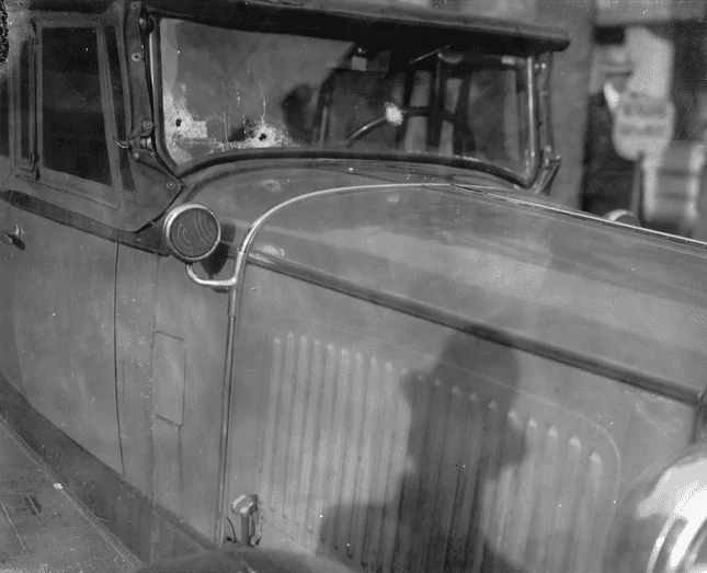 Tesla Cybertruck What Al Capone, other 1930s gangsters, and police shooting results really looked like 1698562468210