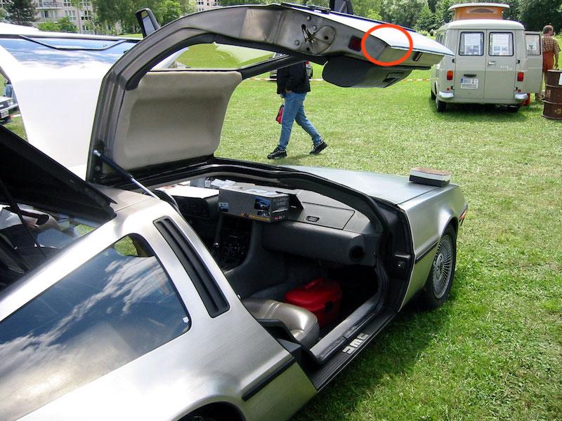 Tesla Cybertruck Powered Frunk In Action! Great shots!! Delorean_dmc12_door_open