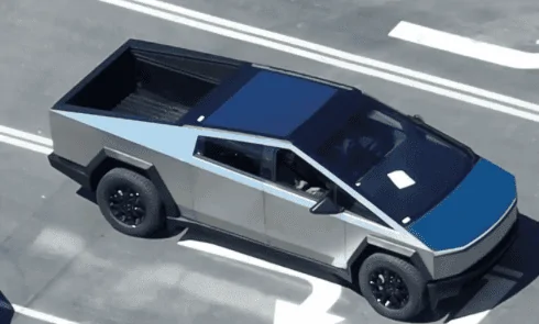 Tesla Cybertruck Dual Motor or Tri/Quad Motor based on Pictures Screenshot 2023-11-06 at 2.05.07 PM