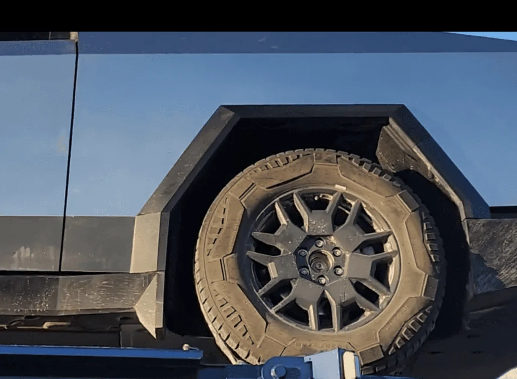 Tesla Cybertruck 4680 Structural Battery Pack explained - How does it work? 1699645370212