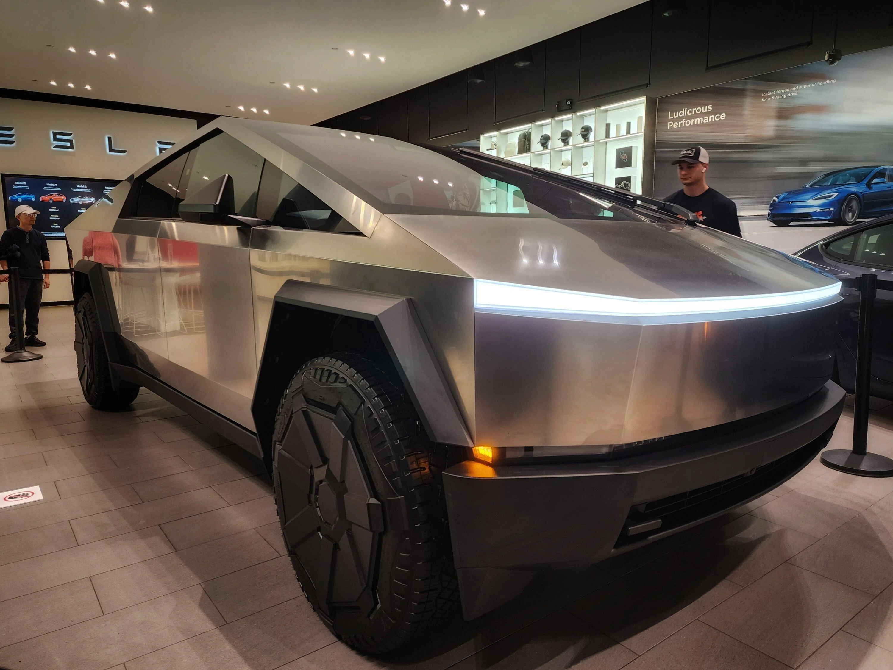Tesla Cybertruck First Cybertrucks in Tesla stores now! @ San Diego & San Jose first 20231120_161024-01