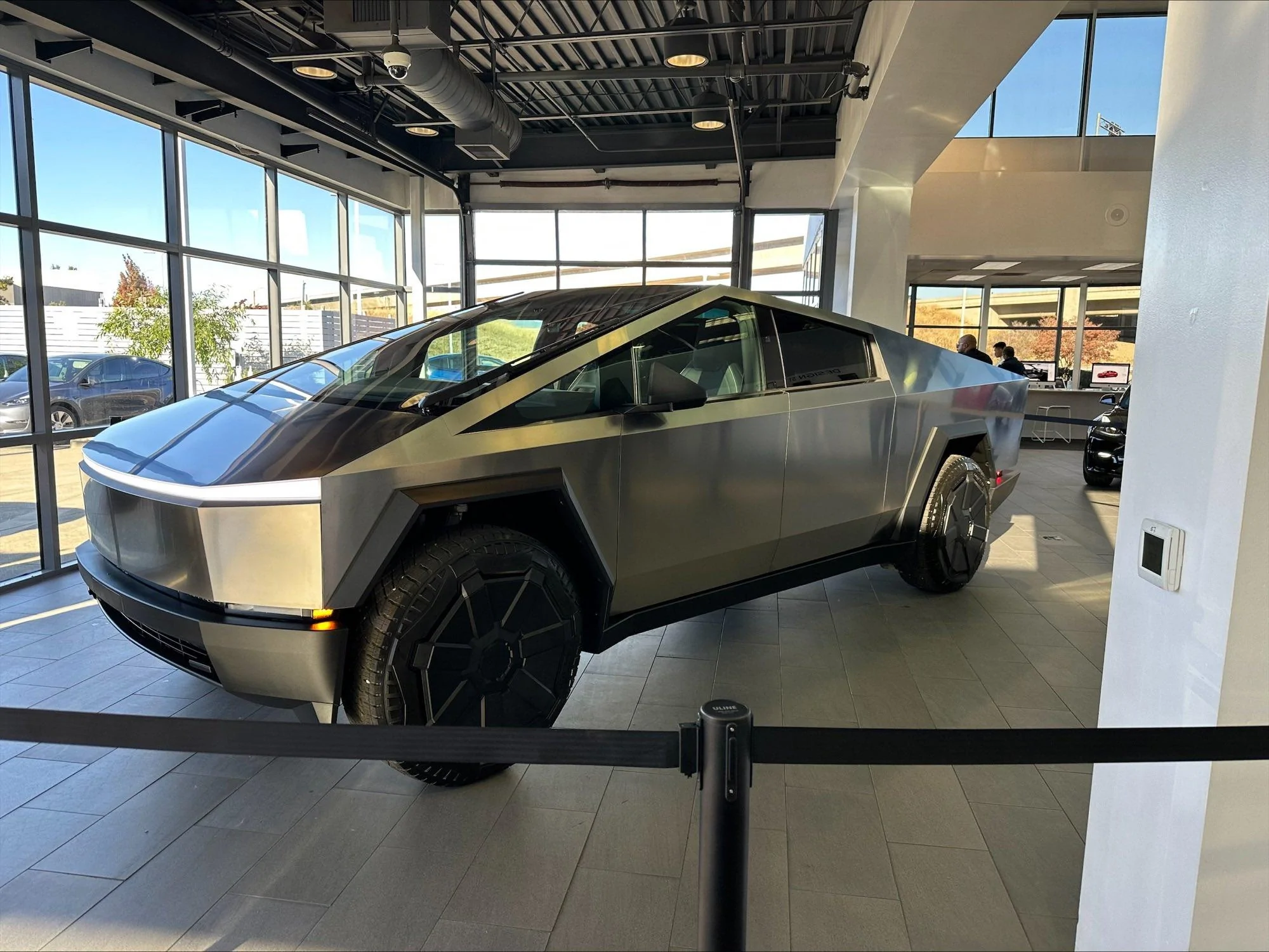Tesla Cybertruck Dublin, CA store (NorCal) has Cybertruck and a kids Cyberquad now! (11/25) F_vc7FRbgAA0ZTd