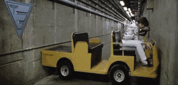 Tesla Cybertruck Rear wheel steering helping w/ tight turns in small spaces (Dublin showroom Cybertruck video) stuck-trapped