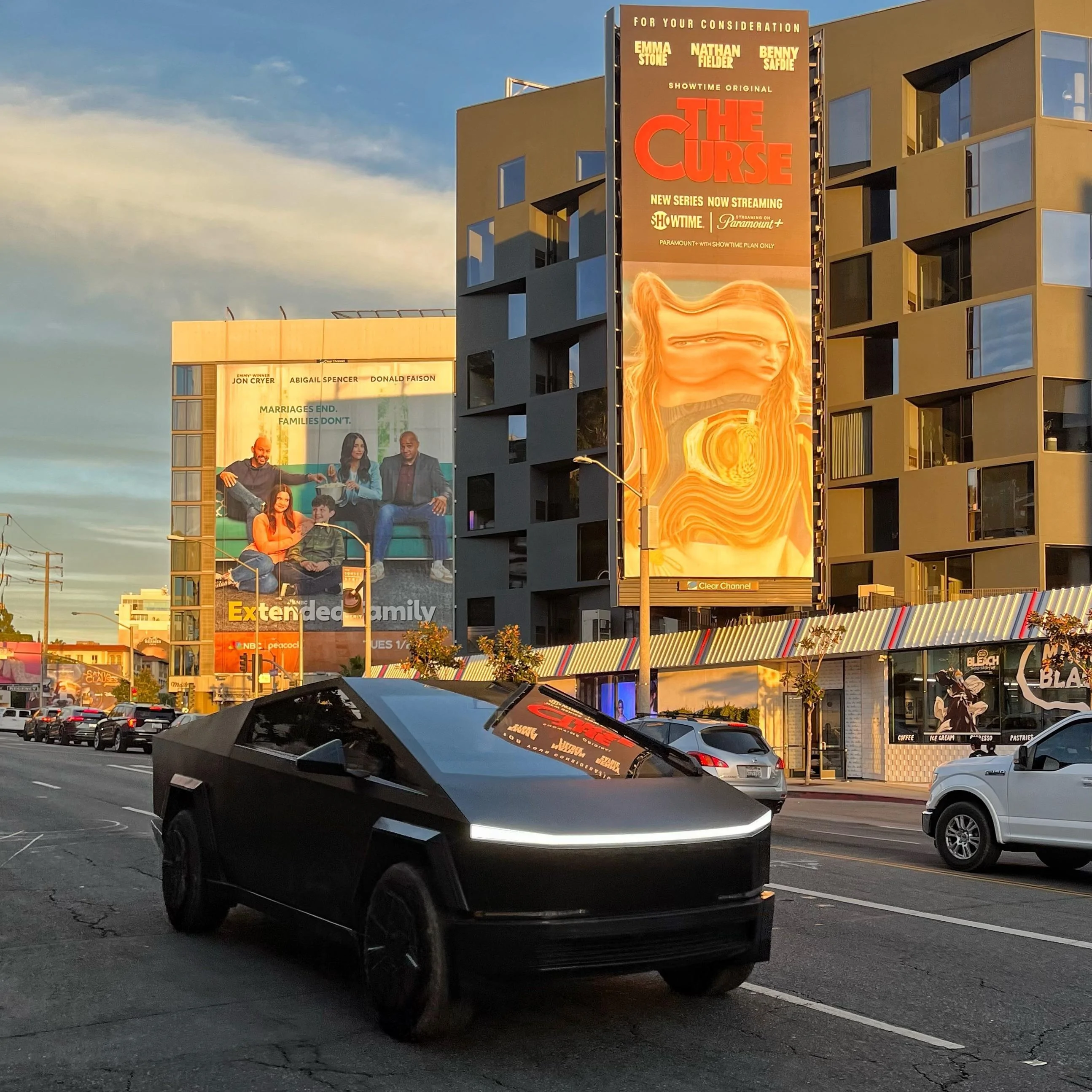 Tesla Cybertruck 🤳 Random Cybertruck sightings & spottings thread (pics + videos) 5kce7o57923c1