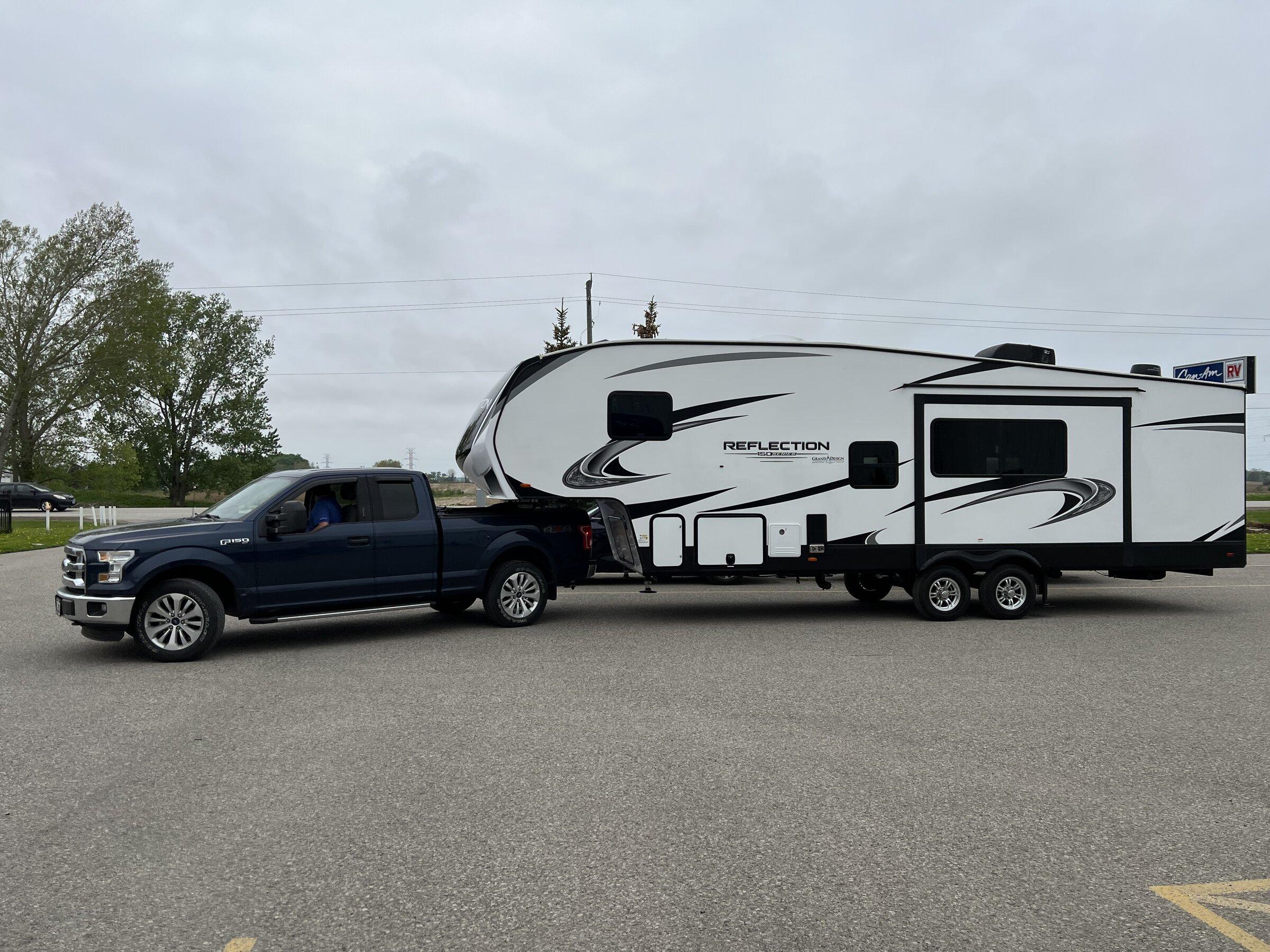 Tesla Cybertruck Confirmed: 11,000 lbs tow rating / 2,500 lbs payload capacity (official specs)! + Shatter-resistant glass CBC7AAA1-0097-4D6E-B6E1-1353066C5EF7
