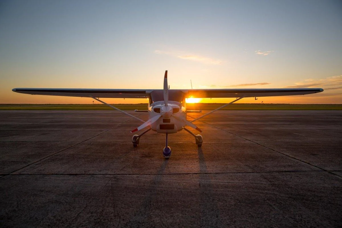 Tesla Cybertruck Super-dense lithium-sulfur battery gives electric plane a 230-mile range c3%2F3e%2Fd2d765be47ab9b77b4d4986822d6%2Fcolt-1300