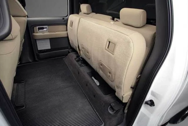 Tesla Cybertruck Interior Options and Seat Configurations? 3ccda5298513e9133f8b19d126679ddf