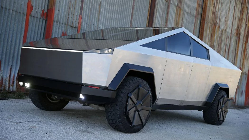 Tesla Cybertruck Cybertruck Replica by Bosnian Maker is Best Lookalike Yet ede483e0-f1cc-11ea-af7f-61e29cd82e9f
