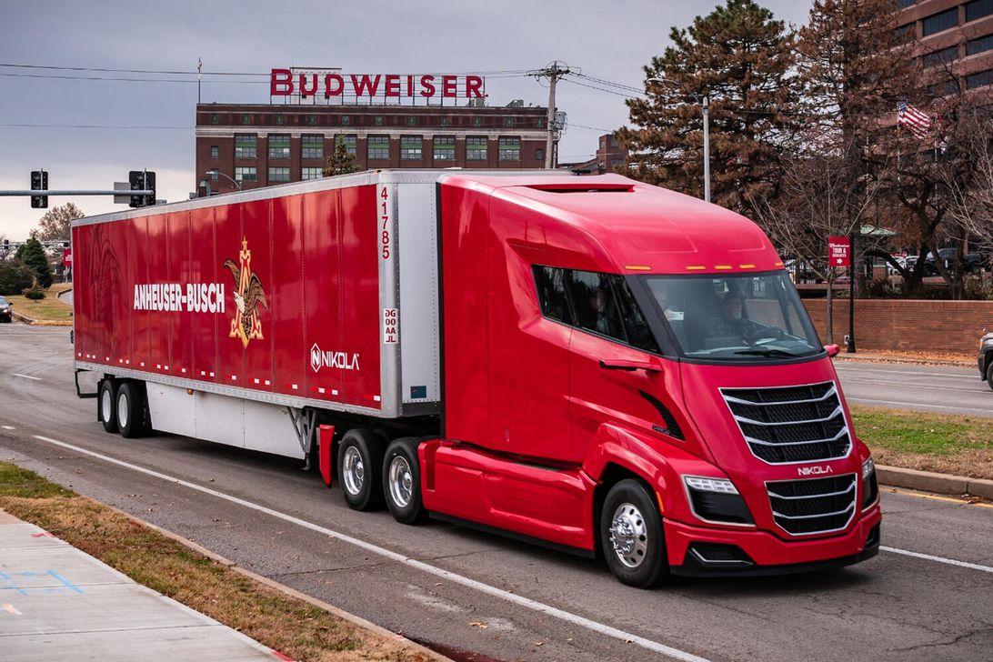 Tesla Cybertruck Electric-hydrogen truck startup Nikola is an 'intricate fraud,' report proclaims nikola-ab-semi
