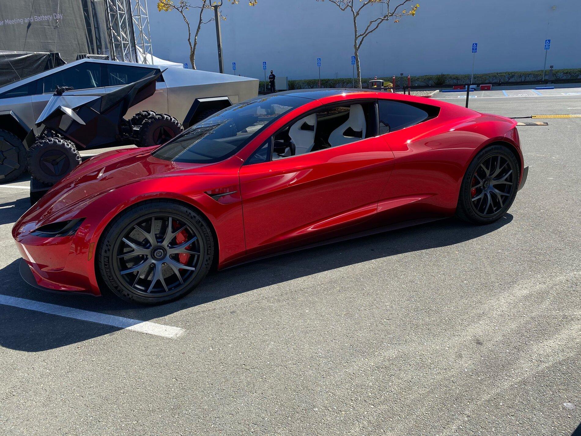 Tesla Cybertruck Watch the Tesla Battery Day Livestream & Post Your Reactions Here Eii6FR3XcAEysZN