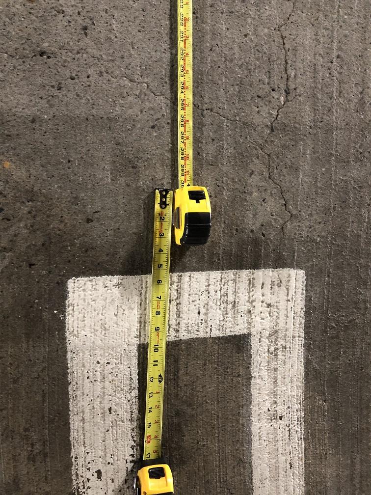 Tesla Cybertruck Cybertruck in parking spots - A measured example Compact_4