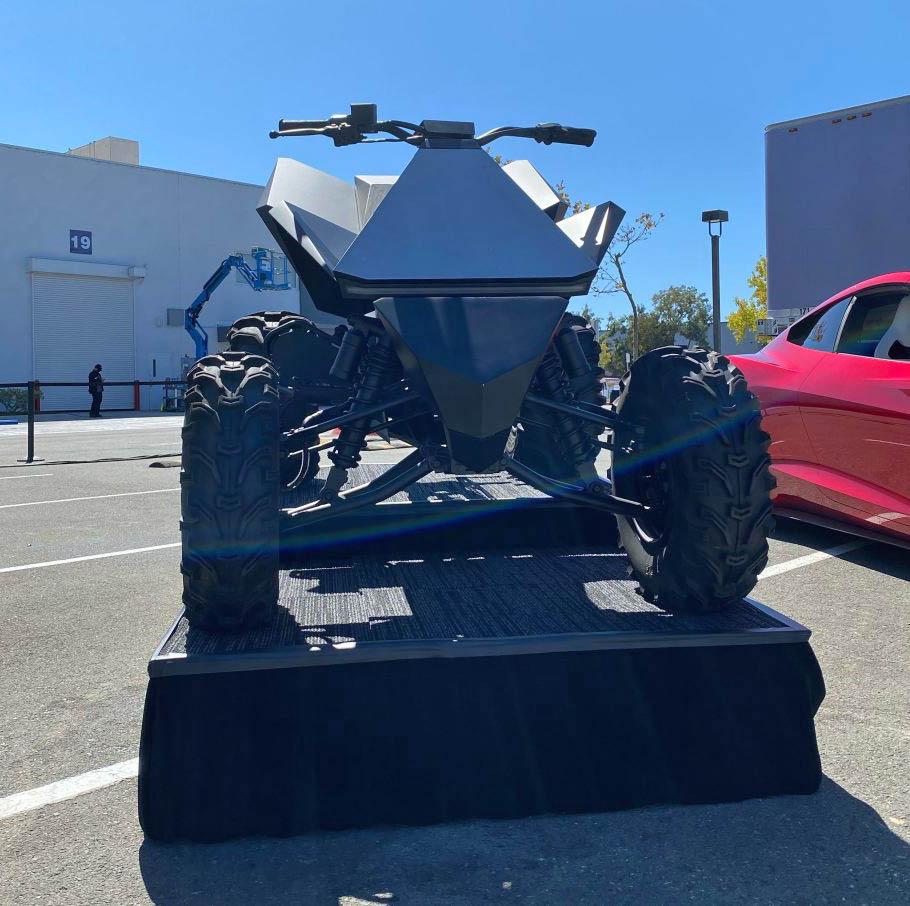 Tesla Cybertruck Tesla Cyberquad ATV pics from Battery Day 2020! tesla cyber quad atv battery day 2020 a