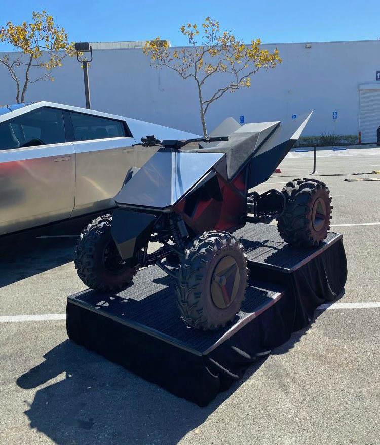 Tesla Cybertruck Tesla Cyberquad ATV pics from Battery Day 2020! tesla cyber quad atv battery day 2020 b