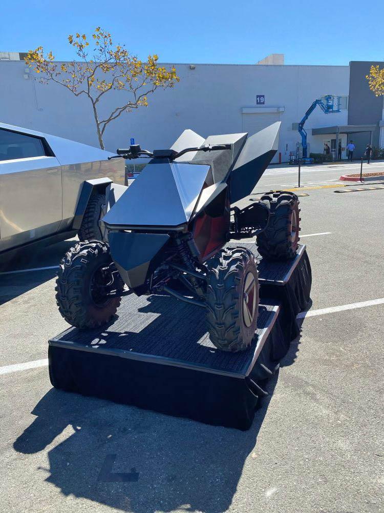 Tesla Cybertruck Tesla Cyberquad ATV pics from Battery Day 2020! tesla cyber quad atv battery day 2020 e