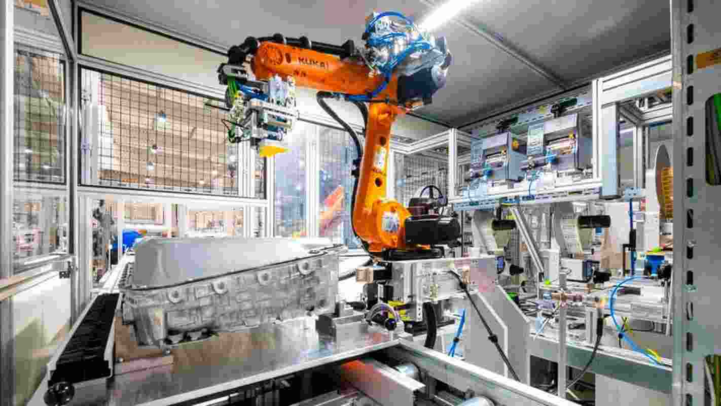 Tesla Cybertruck Tesla saves battery assembly company from bankruptcy in new acquisition: report ATW-Automation-Tesla-Batteriezell-Fertigun