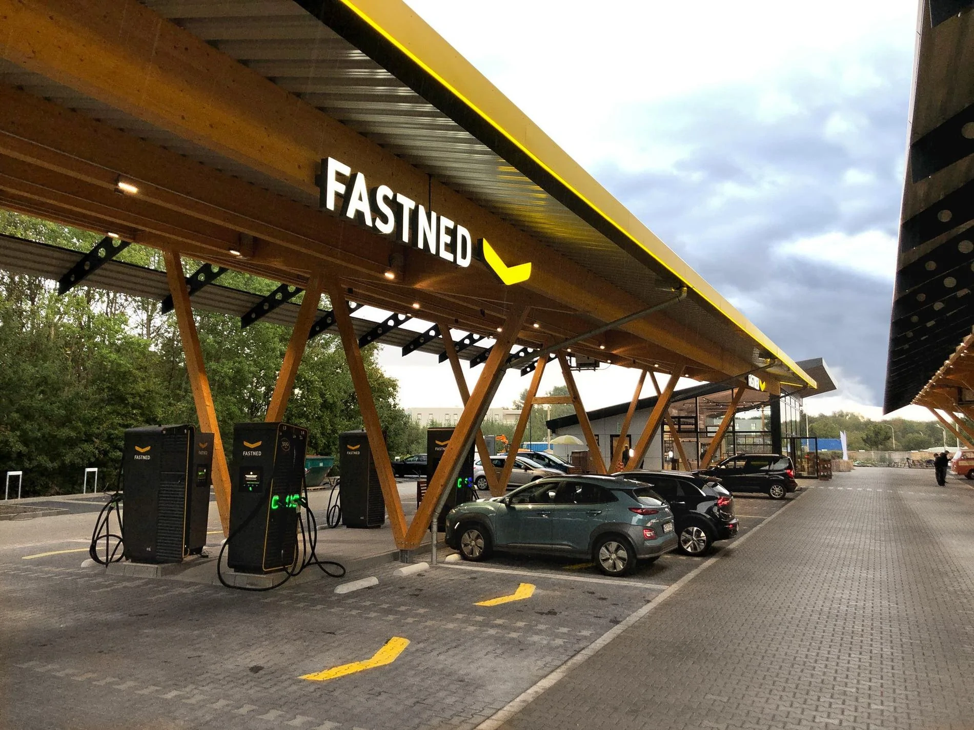 Tesla Cybertruck Tesla & Fastned Join Forces To Build Germany’s Largest Fast Charging Station ation-kreuz-hilden-germany-039s-largestcharginghu