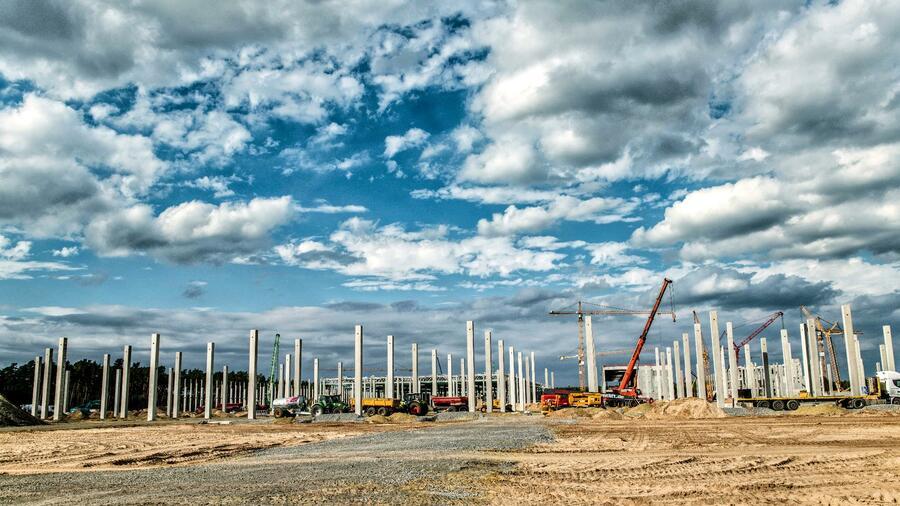 Tesla Cybertruck Tesla is again confronted with risks for its Gigafactory in Grünheide 4-format2020