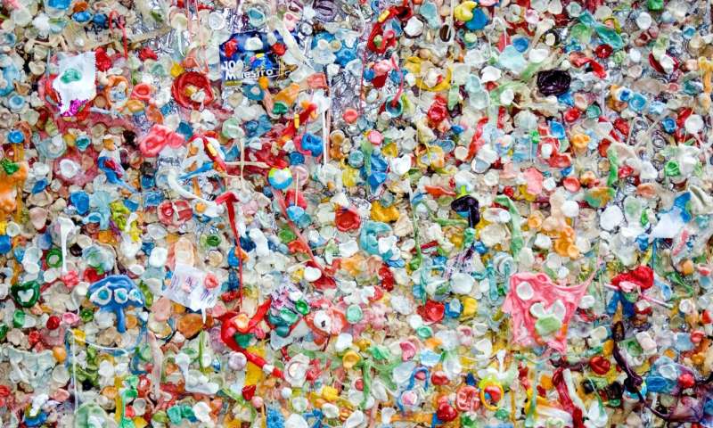 Tesla Cybertruck Turning plastic waste into hydrogen gas and carbon nanotubes 3-plastic