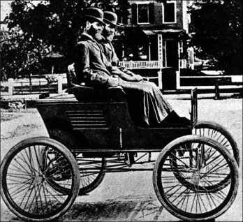 Tesla Cybertruck Why no HUD? (On any Tesla?) StanleyTwins1898