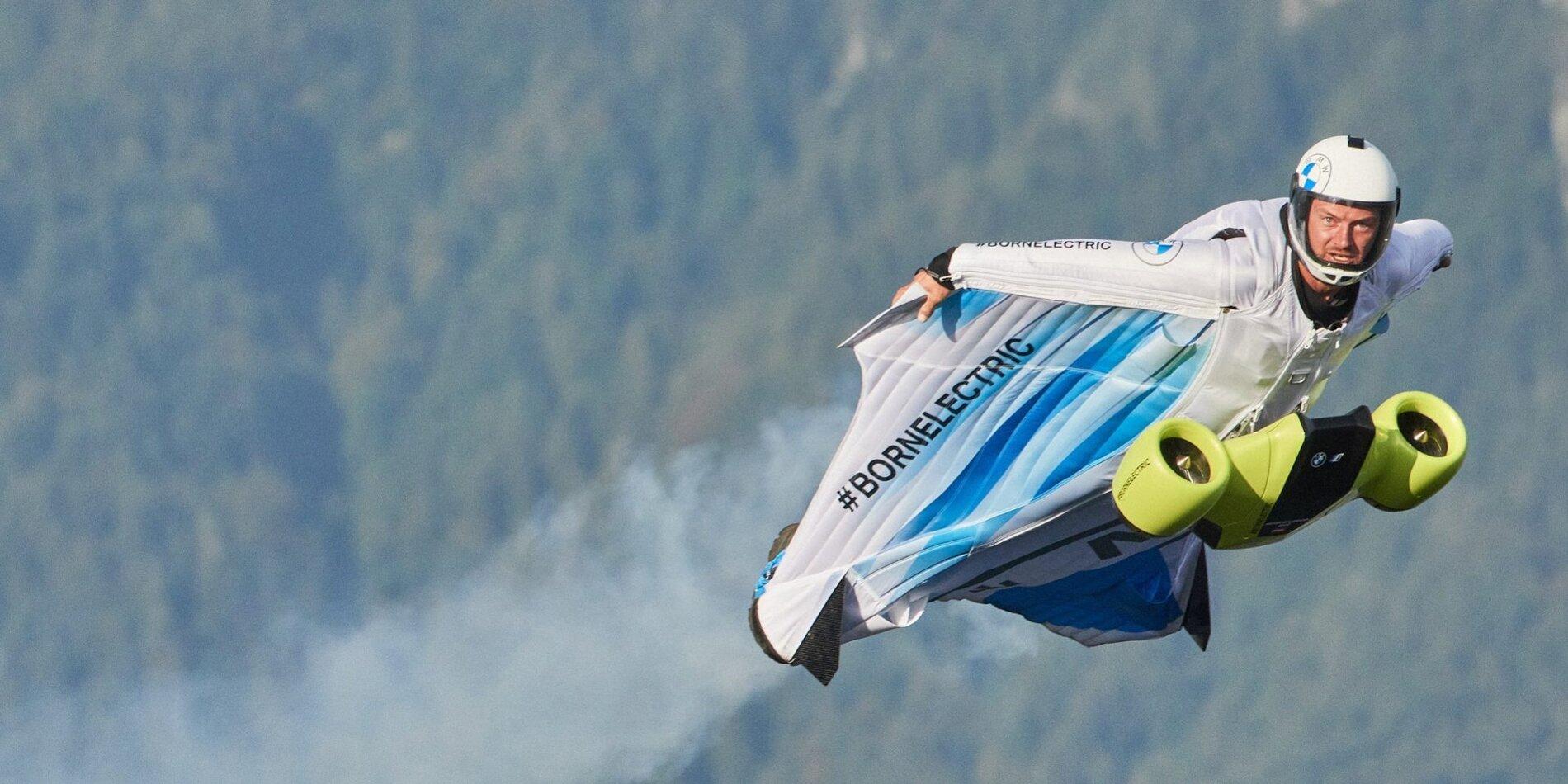 Tesla Cybertruck Electric WingSuit ----- electric-wingsuit-header