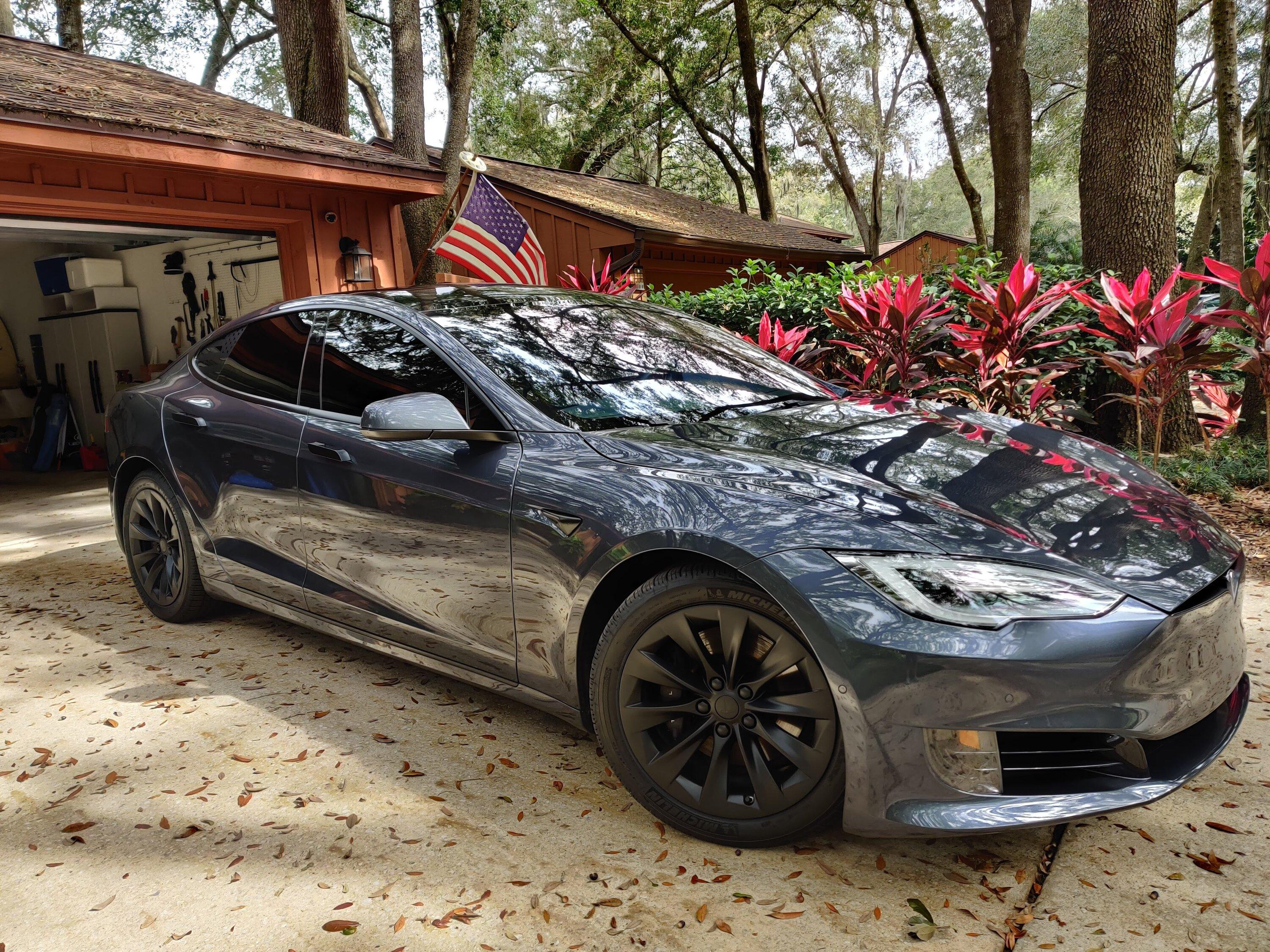 Tesla Cybertruck 🍻 CyberBeer + CyberStein Limited Edition Set Giveaway! [Enter Here] 1000001109