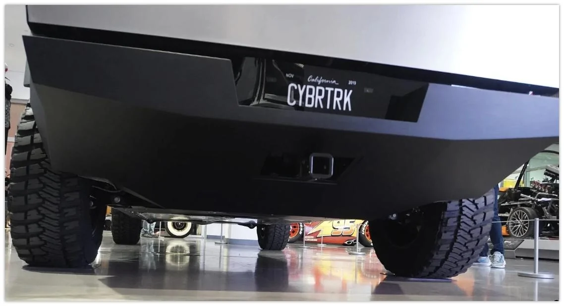 Tesla Cybertruck Current actual owners of Cybertruck --- Can you show us the following cybertruck hitch images - Google Search 2023-12-01 08-18-25