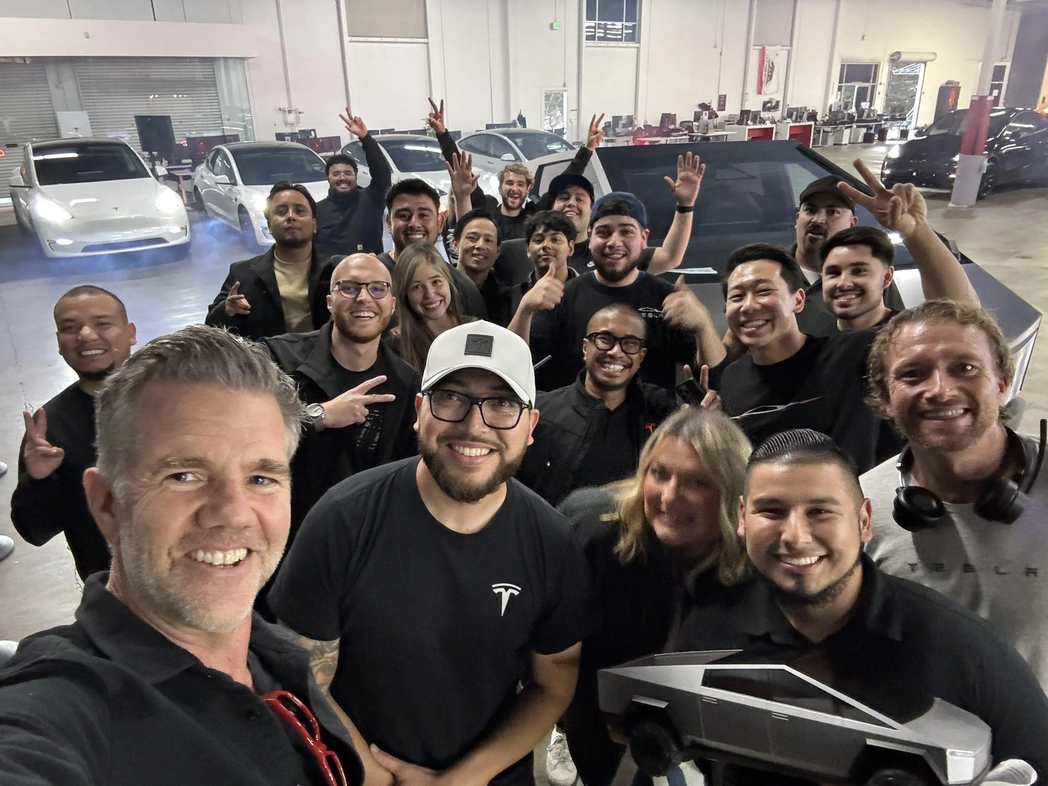 Tesla Cybertruck Franz takes delivery of Cybertruck VIN #002 🙌 franz cybertruck VIN 002