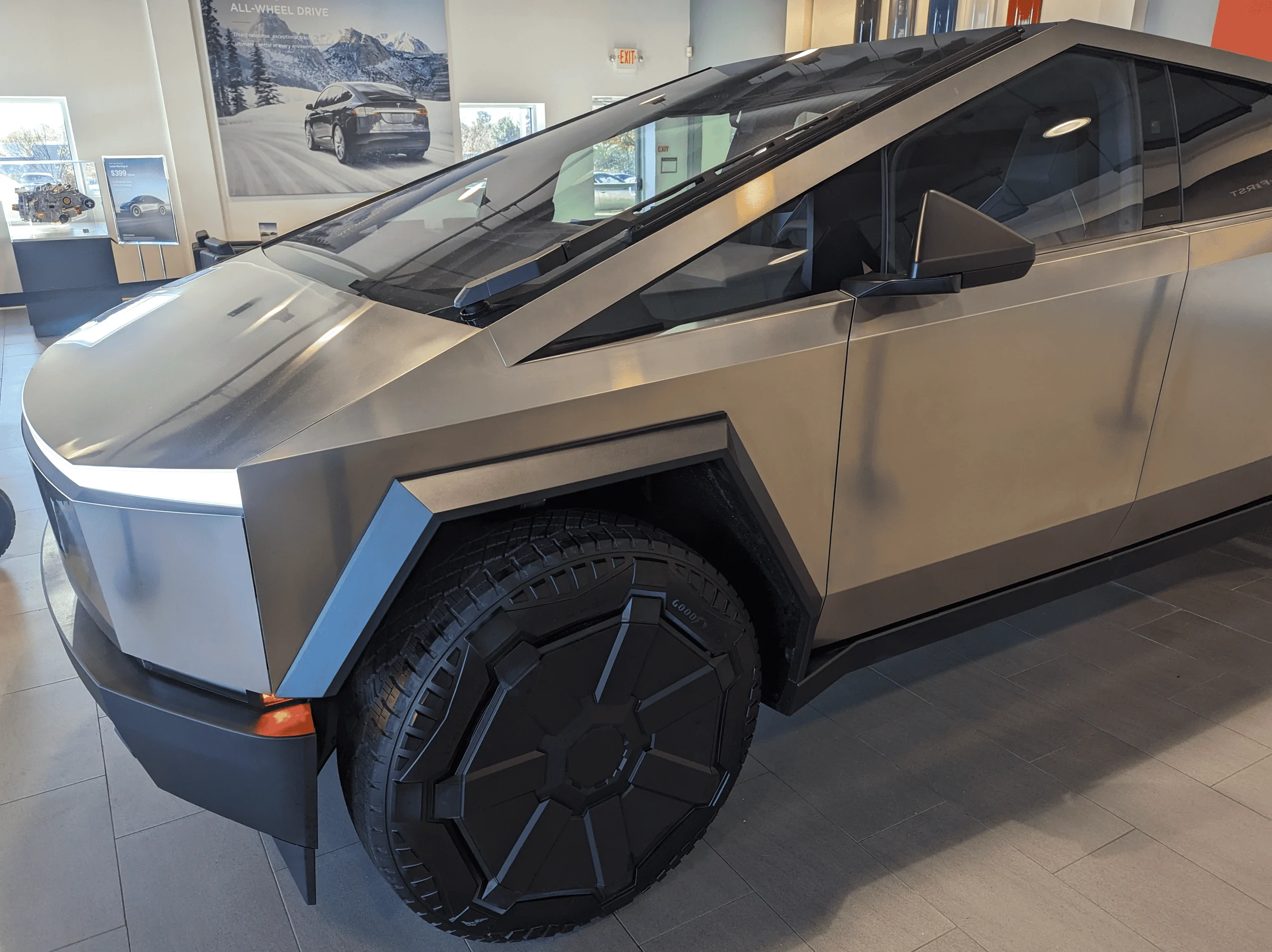 Tesla Cybertruck Non-Functional Showroom CyberTrucks 1701964223370