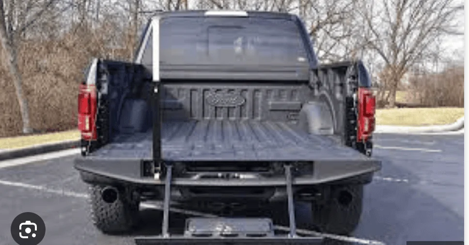Tesla Cybertruck Cybertruck Tailgate Screenshot 2023-12-08 at 10.22.49