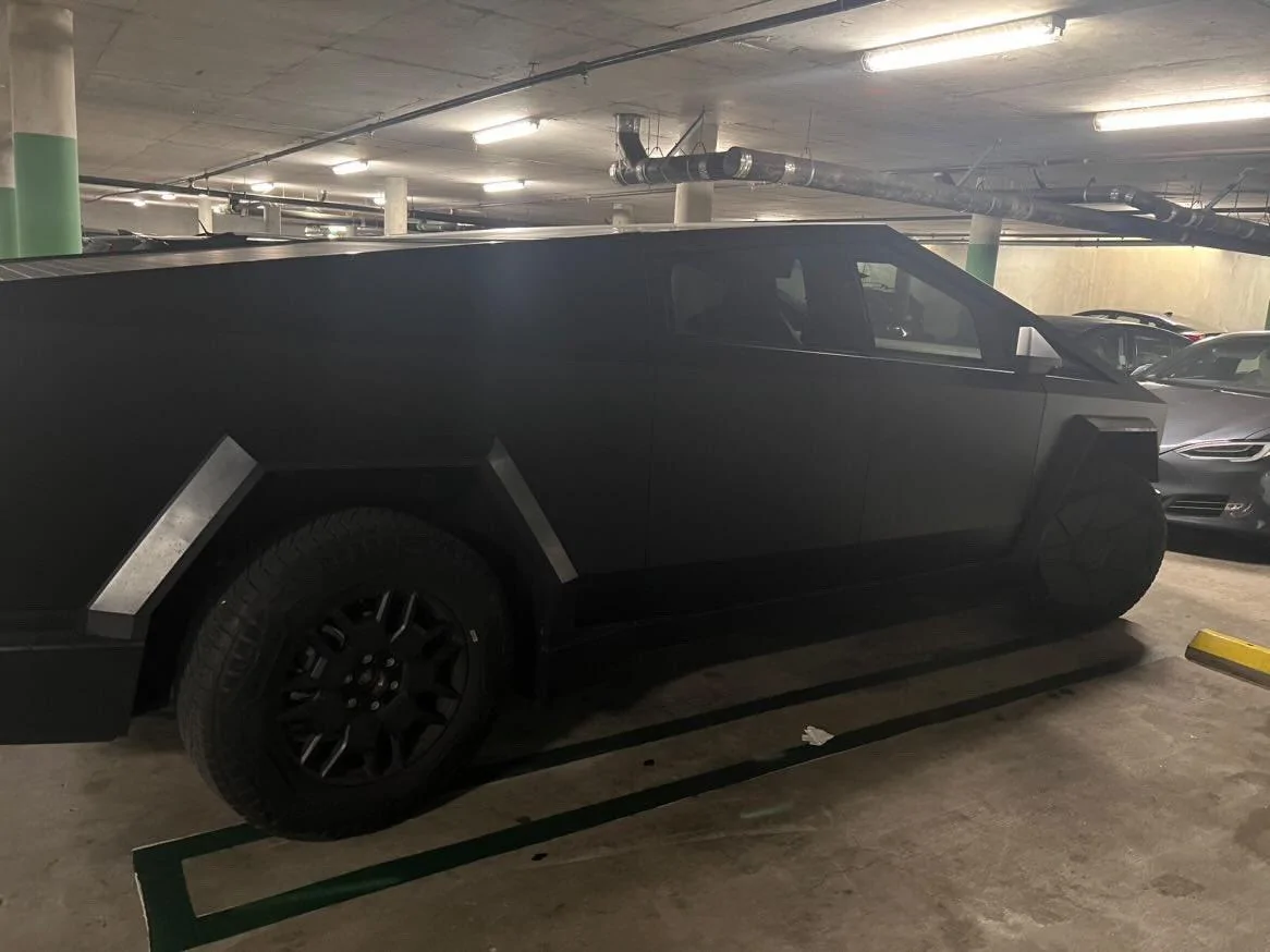 Tesla Cybertruck Matte Black Cybertruck Finally Appears!! 😱 Driven by Franz Von Holzhausen GBGMAlAbQAA26S9