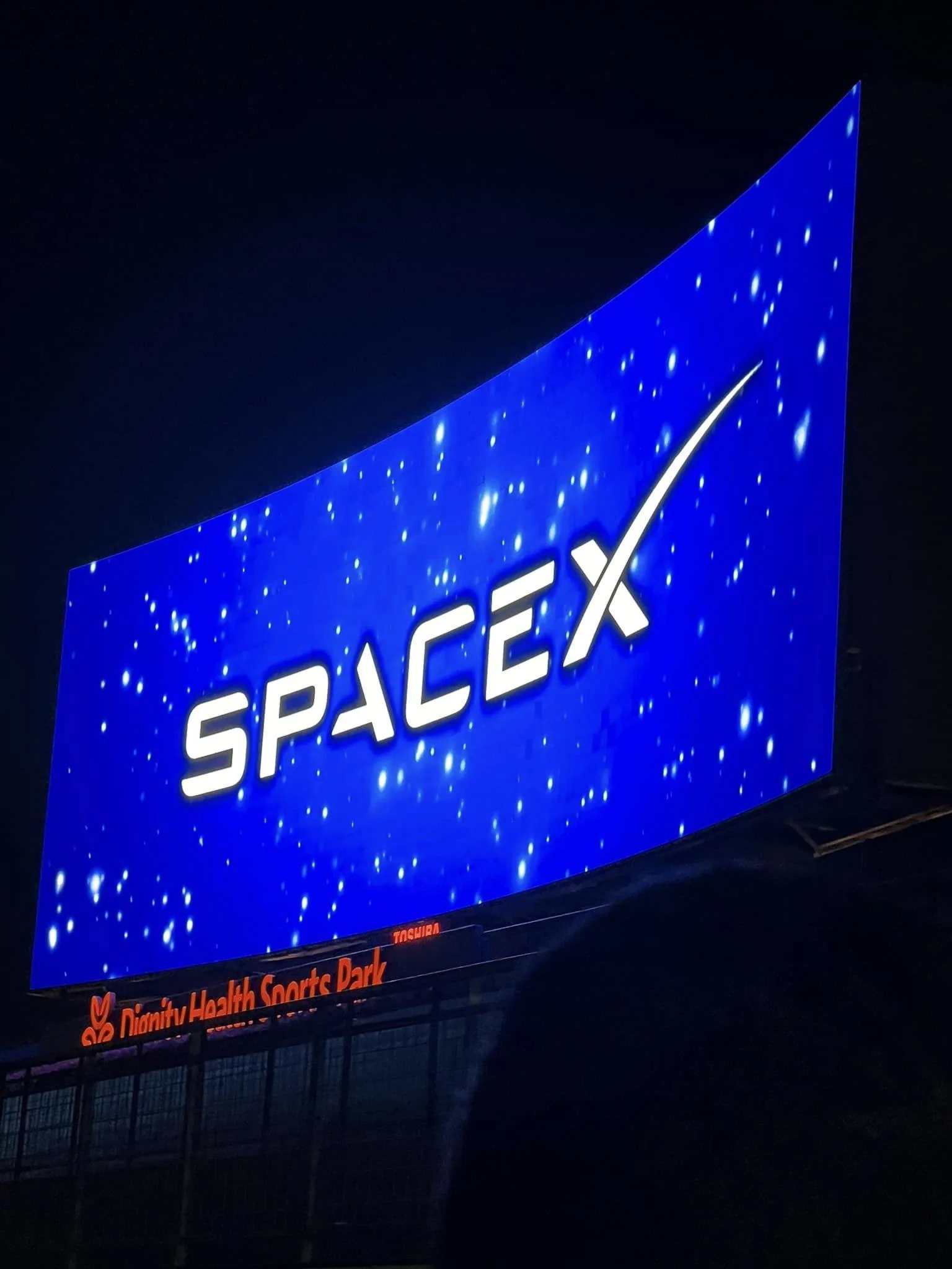 Tesla Cybertruck Cybertruck @ SpaceX Holiday Party (video + pics) GBGMGx4W0AA0GPN