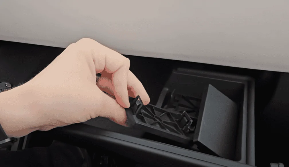 Tesla Cybertruck Side Mirror Removal How-to DIY Video Instructions (English Version Added) 1702838159014
