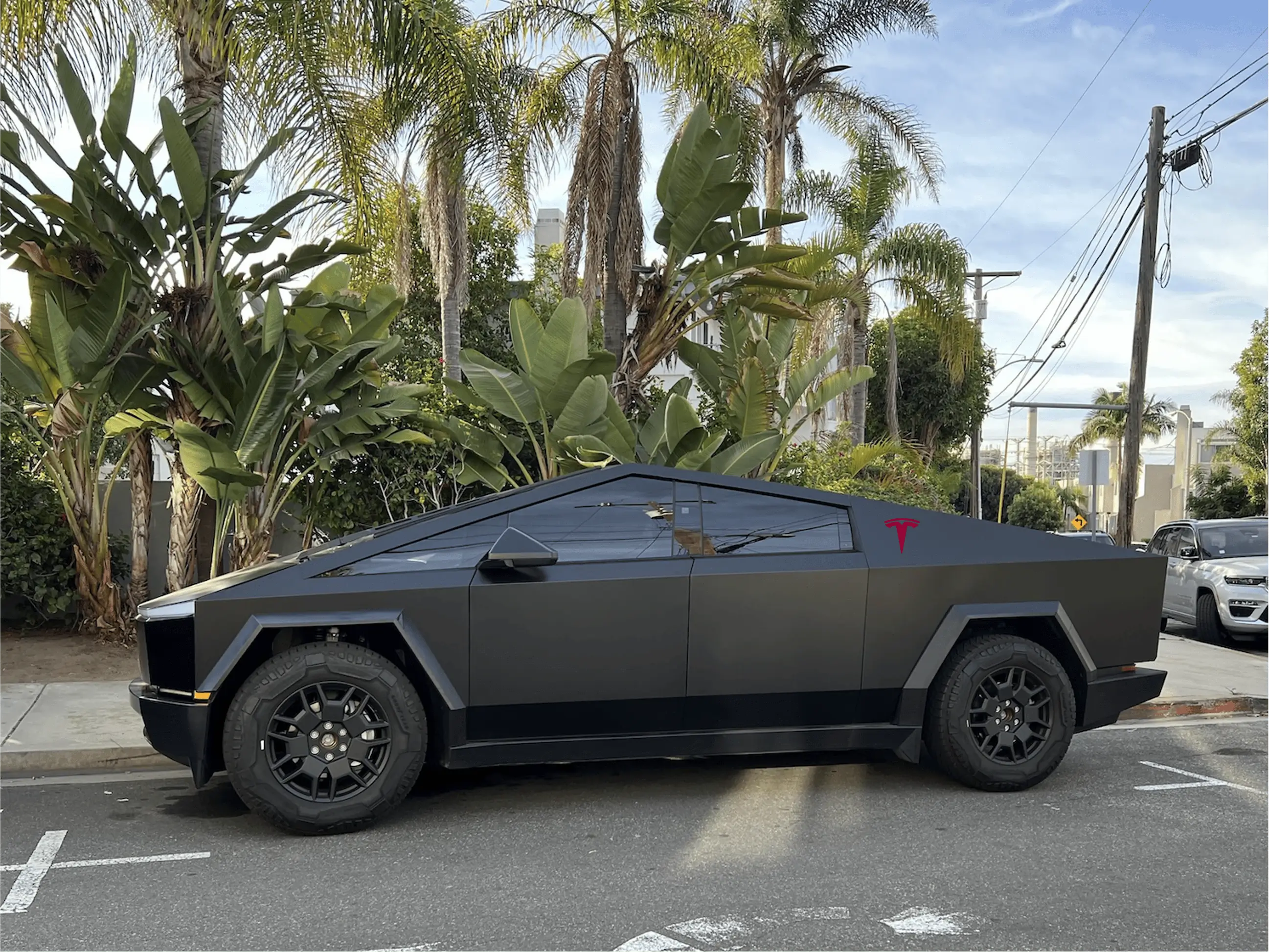 Tesla Cybertruck Matte black Cybertruck in the wild CT matte blk with T