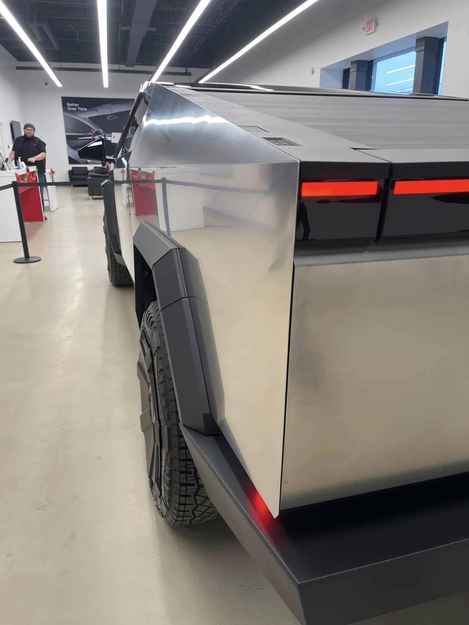 Tesla Cybertruck There's a Cybertruck @ Kansas City Tesla Showroom Now (12/21/23) 412798948_10110739859577279_632960350820266335_n
